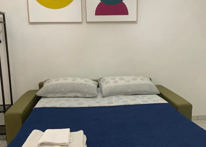 Dea Parthenope 나폴리