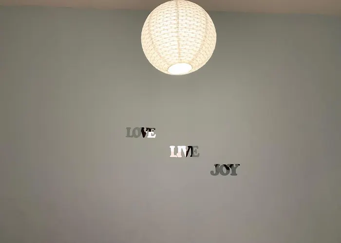 Dea Parthenope 펜션 *